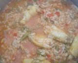 Foto del paso 6 de la receta: Paella de pollo y espárragos trigueros