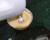 A picture of step 4 of Tutti frutti ice cream.