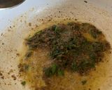 A picture of step 3 of Creamy Mussels.