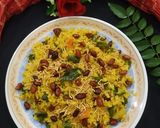 A picture of step 1 of Poha.