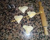 Foto del passaggio 3 della ricetta Cuori di Sfoglia con Ricotta saltati con Burro Salvia e Parmigiano