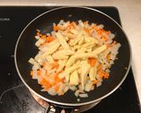 蛋煎麵線海鮮蝦堡（也能做寶寶副食品）的食譜步驟2照片