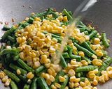 Foto langkah ke 2 dari resep Tumis Kacang Panjang Jagung Manis.