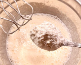 Foto del paso 4 de la receta: Pastel con peras en almíbar y crema sin gluten