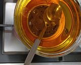 عکس مرحله 2 از دستور طرز تهیه روغن صاف قنادی