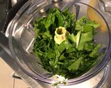 Une image de l'étape 3 de Sauce / farce oseille,tomate, ail et piment vert.