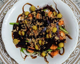 Foto del paso 2 de la receta: Ensalada de tomate pera, zanahoria y remolacha