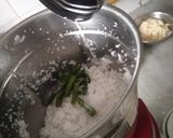 A picture of step 2 of South Indian 🥥Coconut Chutney.