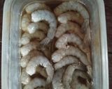 รูปขั้นตอนการทำที่ 1 ของ กุ้งแช่น้ำปลา