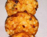 A picture of step 7 of Sabudana Vada.