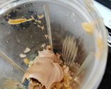 A picture of step 1 of Apple- peanut butter milkshake.