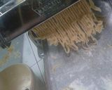 Foto langkah ke 4 dari resep Mie kuning telur homemade.