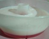 Foto langkah ke 5 dari resep Pudding kemerdekaan (leci susu).
