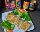 A picture of step 3 of Chicken Tikka sandwich.
