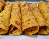 A picture of step 5 of Masala Methi Thepla.