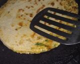 A picture of step 9 of Green Garlic And Paneer Paratha.