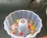 Foto langkah ke 2 dari resep Puding Coklat Susu Edible Flower.