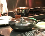 Foto del paso 2 de la receta: Cuscús negro con langostinos