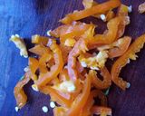 Foto del paso 3 de la receta: Sarza de Patitas de Cerdo