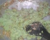 A picture of step 2 of Matar khasta kachori.