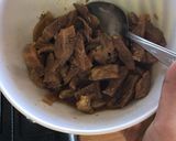 Foto langkah ke 1 dari resep Daging sapi masak kecap.