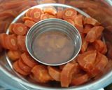 A picture of step 2 of Vegan Steamed Carrot Basundi.