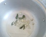 A picture of step 2 of Kadhi pakora.