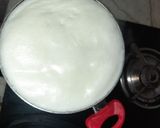A picture of step 2 of Kesar rabri.