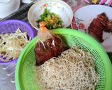 รูปขั้นตอนการทำที่ 1 ของ บะหมี่แห้งหมูแดงพริกเผาหมู