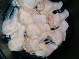 ปีกไก่กรอบซอส XO (หม้อทอดไร้น้ำมัน)