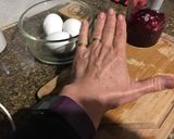 Foto del paso 2 de la receta Pascuas: Huevos marmolados con crema de roquefort