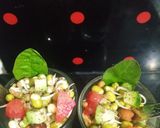 A picture of step 4 of Sprouted salad.