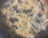 Foto del paso 1 de la receta: Radiatore con calamar encebollado