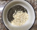 รูปขั้นตอนการทำที่ 1 ของ Black sesame overnight oat