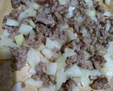 Foto del paso 2 de la receta: Tortilla de borrajas y carne picada