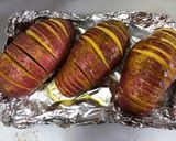 Foto del paso 3 de la receta: Papas al romero estilo acordeón al horno