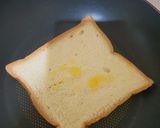 Foto langkah ke 3 dari resep Matcha French Toast.
