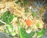 Foto langkah ke 6 dari resep Mee Khmer.