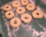 Foto langkah ke 9 dari resep Donat kentang simpel, empuk dan mengembang.