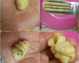 Foto langkah ke 2 dari resep Kue Garpu Renyah Ekonomis (Rasa Bawang Kencur).