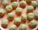 Foto langkah ke 4 dari resep Kroket Kentang Dengan Pelapis Putih Telur.
