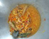 Foto langkah ke 5 dari resep Ayam Woku Kecambah.