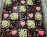 Foto langkah ke 10 dari resep Brownies Panggang Shiny Crust.
