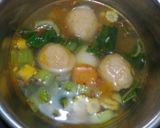 Foto langkah ke 4 dari resep Tom Yam Soup.