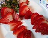 A picture of step 1 of Balsamic, Brown Sugar Strawberries.