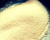 A picture of step 2 of Mawa suji laddus.