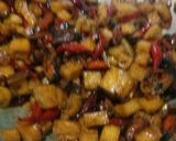 Foto langkah ke 4 dari resep Orek Tahu Kerang.