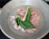 Foto langkah ke 2 dari resep Sambal goreng kentang ati ampela daun jeruk.