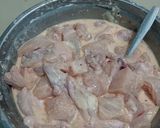 Foto langkah ke 2 dari resep Ayam Nanas Asam Manis.
