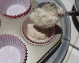 Foto del paso 8 de la receta: Muffins de plátano y nuez, con una cobertura de dulce de leche
